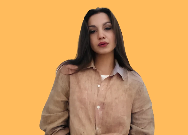 FOTOGRAFIA MARIANNA CALIANDRO MASTER IN LUXURY BUSINESS & BRAND MARKETING.png