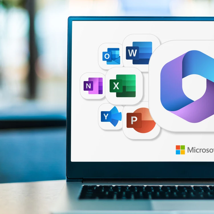 Fotografia webinar gratuito di w.academy su Microsoft 365 Copilot e l'uso dell'intelligenza artificiale per aumentare la produttività aziendale