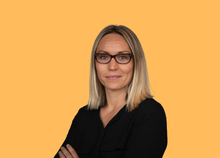 Fotografia docente Linda Romani Master in Web Marketing Social Media & Graphic Design