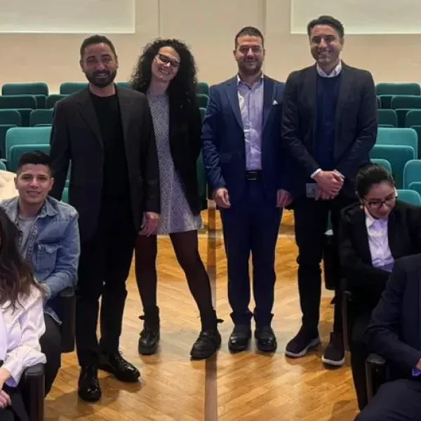 Miniatura giovani partecipanti alla seconda edizione della The Begin Academy per la formazione nel Front Office Management