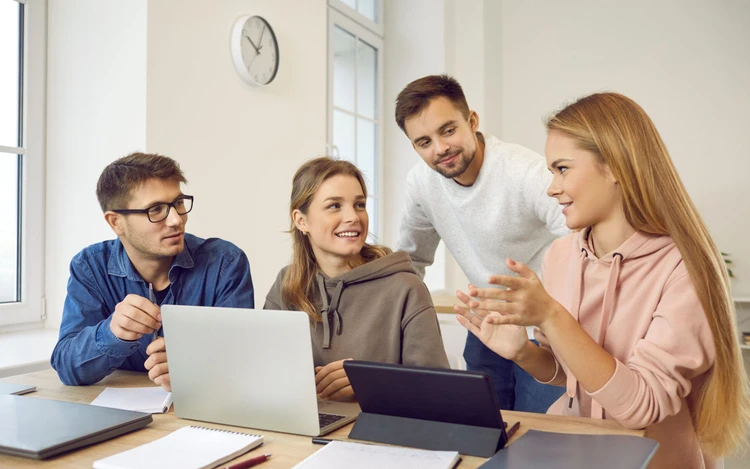 fotografia Master in HR Management, in Giurista d’Impresa 4.0 & Contrattualistica digitale ed in Export Management & Marketing Internazionale